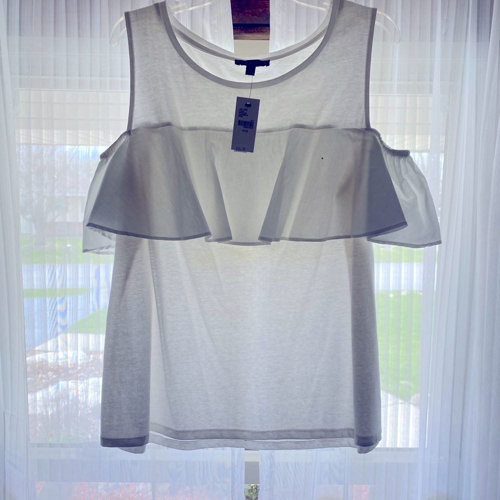 White, off shoulder tank top with ruffle. XL